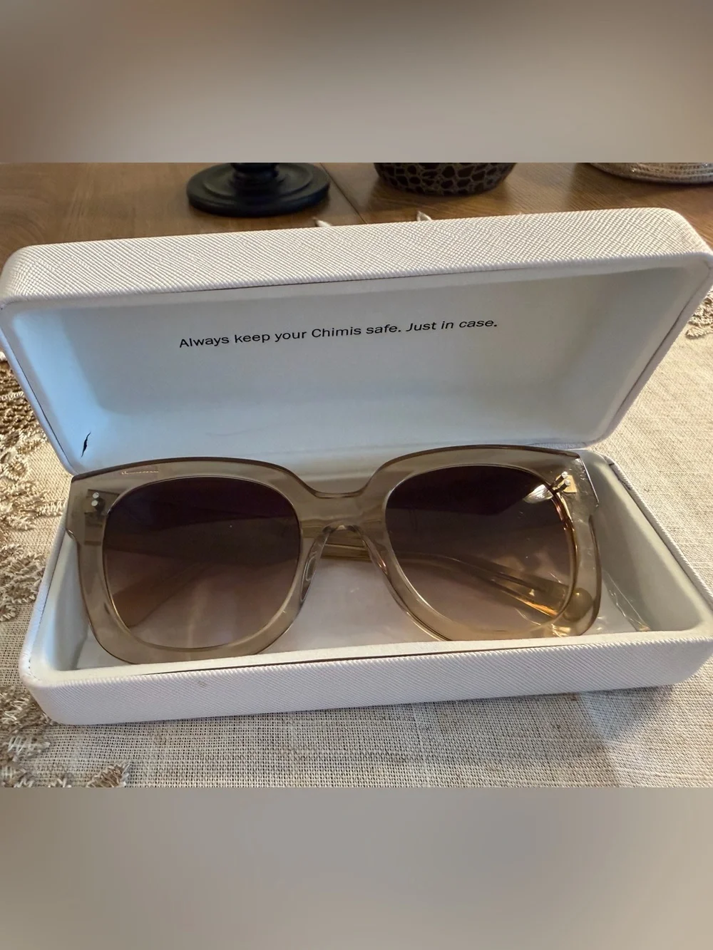 CHIMI Oversized Ecru Sunglasses Gradient Brown Lenses 08 Core NWOT Stockholm